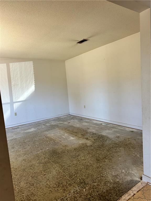 Hammond, Louisiana 70401, United States, 4 Bedrooms Bedrooms, ,2 BathroomsBathrooms,Residential,Pending,199456