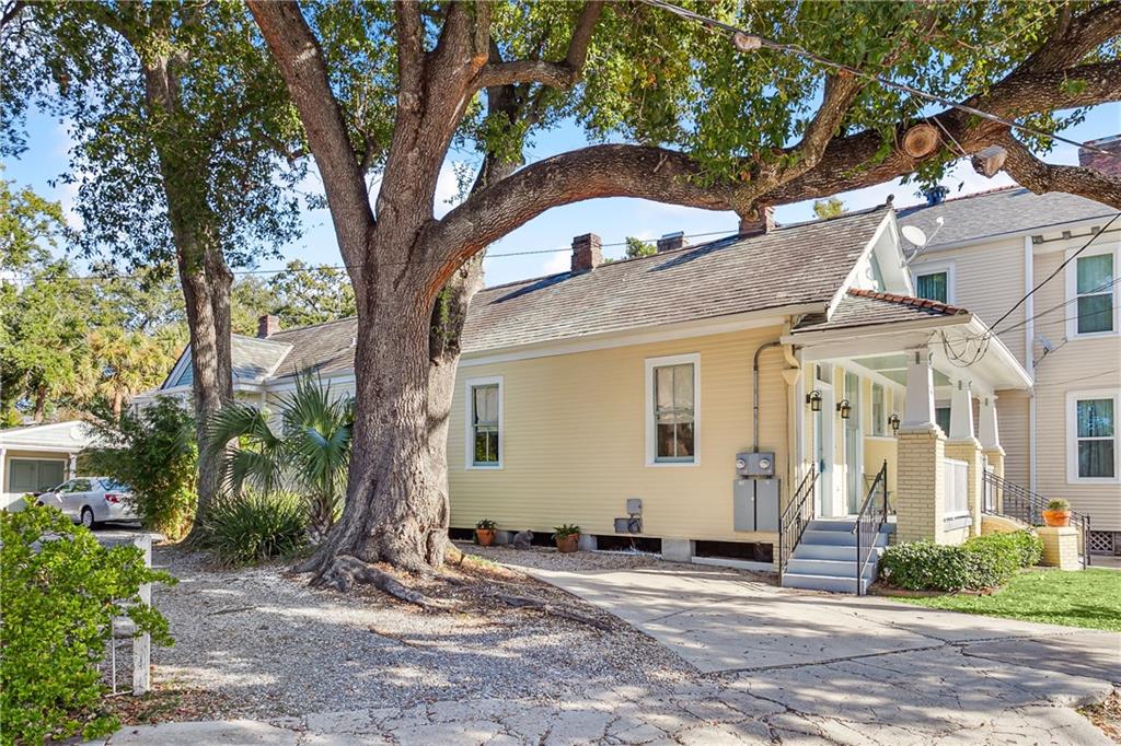 New Orleans, Louisiana 70119, United States, 2 Bedrooms Bedrooms, ,1 BathroomBathrooms,Residential,Active,67840