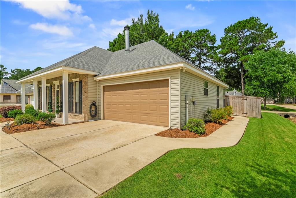 710 DAVID Court