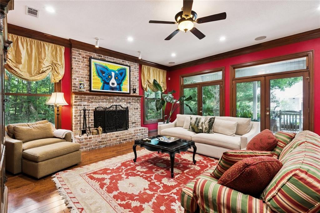 419A STARLING Drive