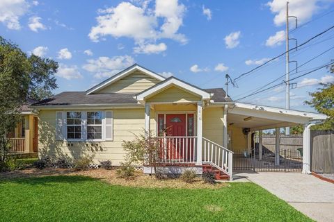 1016 TULLULAH Avenue River Ridge LA 70123