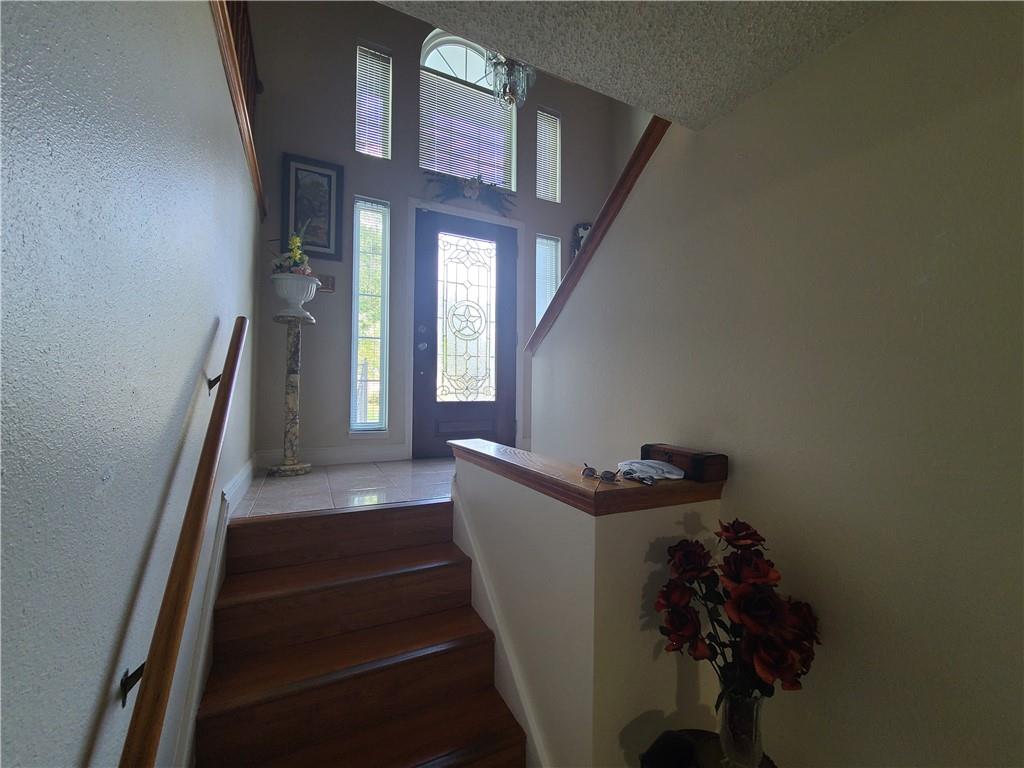 344 SOUTHWOOD Drive