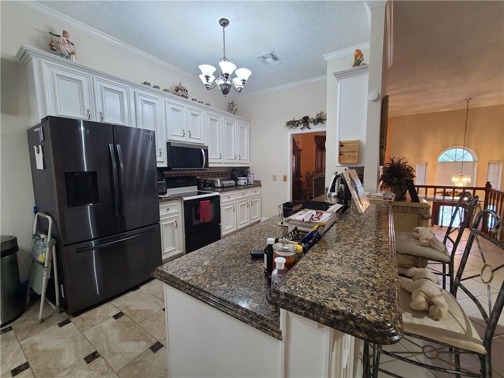 344 SOUTHWOOD Drive
