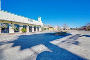 1000 CARUSO Boulevard 177