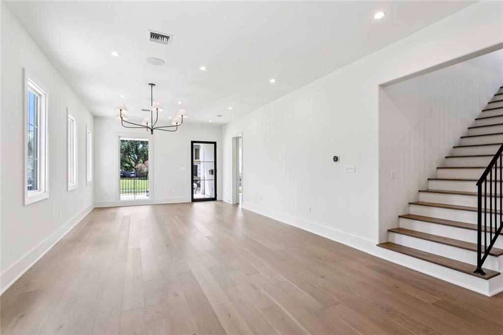 6371 LOUIS XIV Street