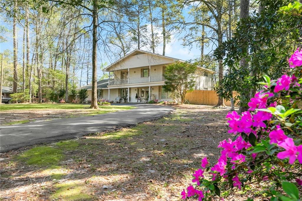 163 TCHEFUNCTE Drive