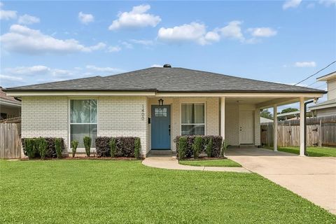Photo of 1400 MADISON Street, Metairie, LA 70001 (MLS # 2559950)