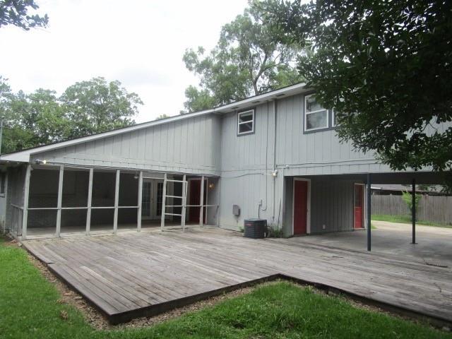 477 NASSAU Drive