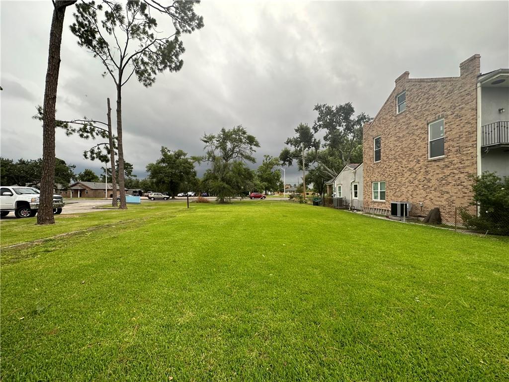 7215 W JUDGE PEREZ Drive