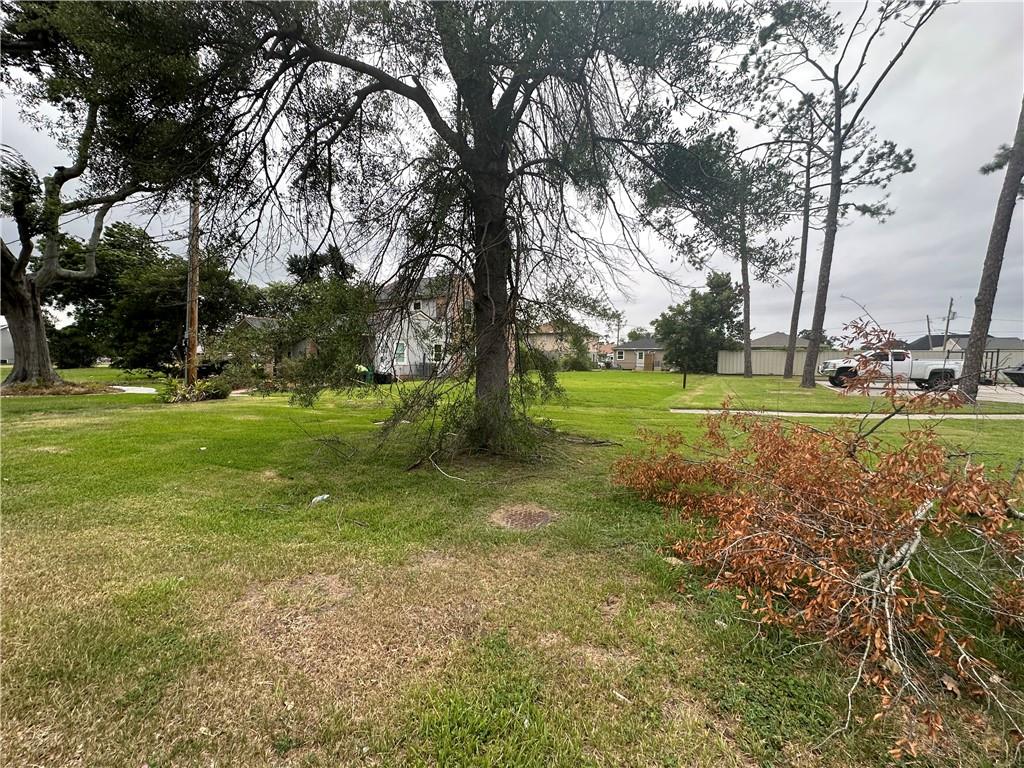 7215 W JUDGE PEREZ Drive