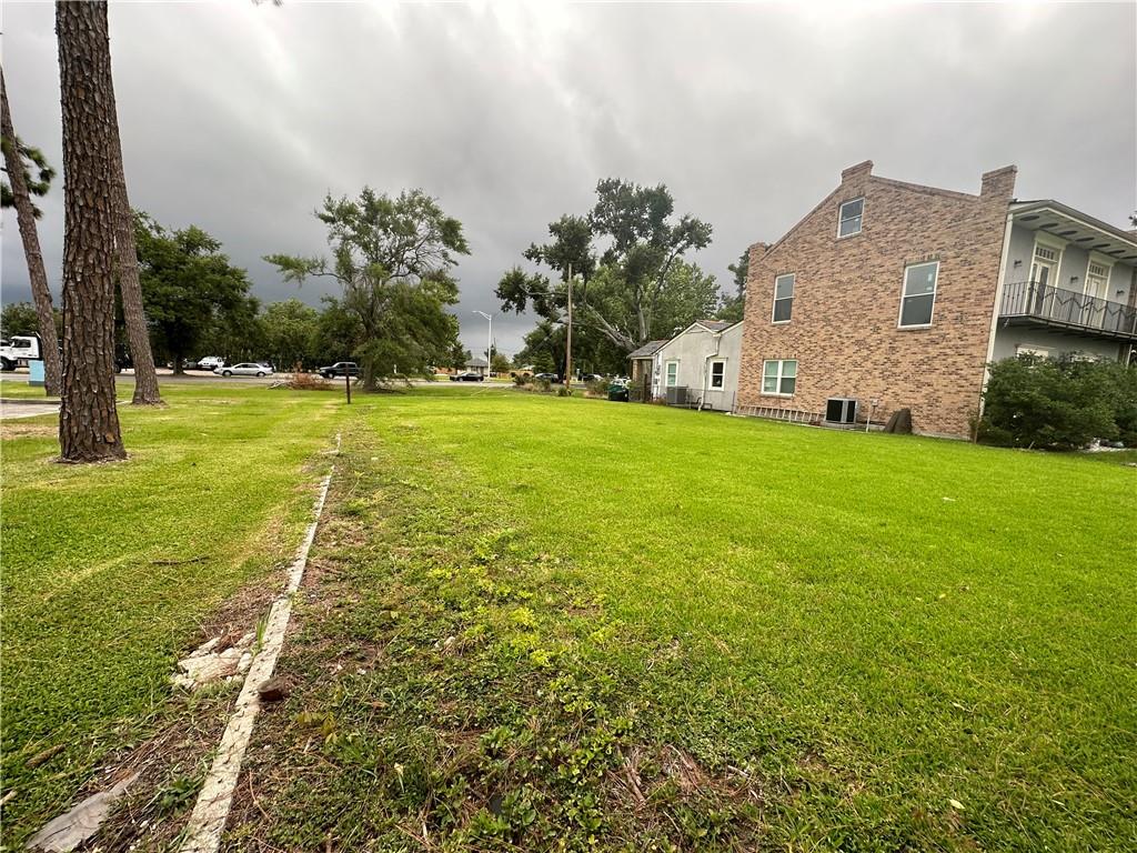 7215 W JUDGE PEREZ Drive