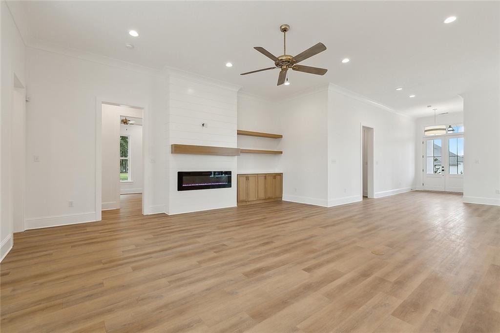 245 BALD EAGLE Drive