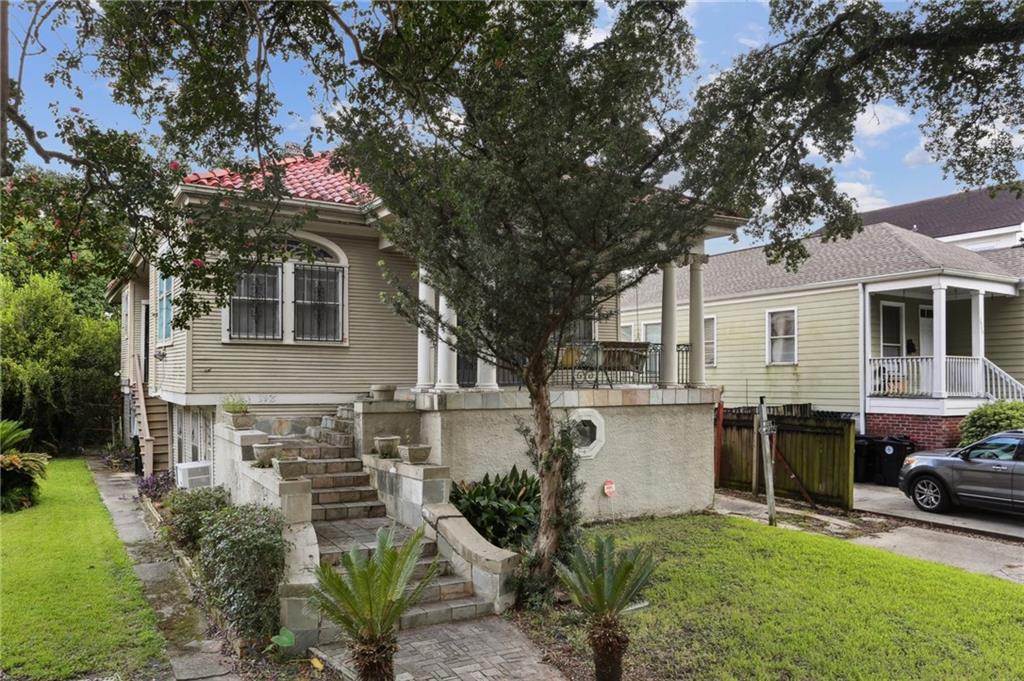 3915 LOUISIANA AVENUE Parkway