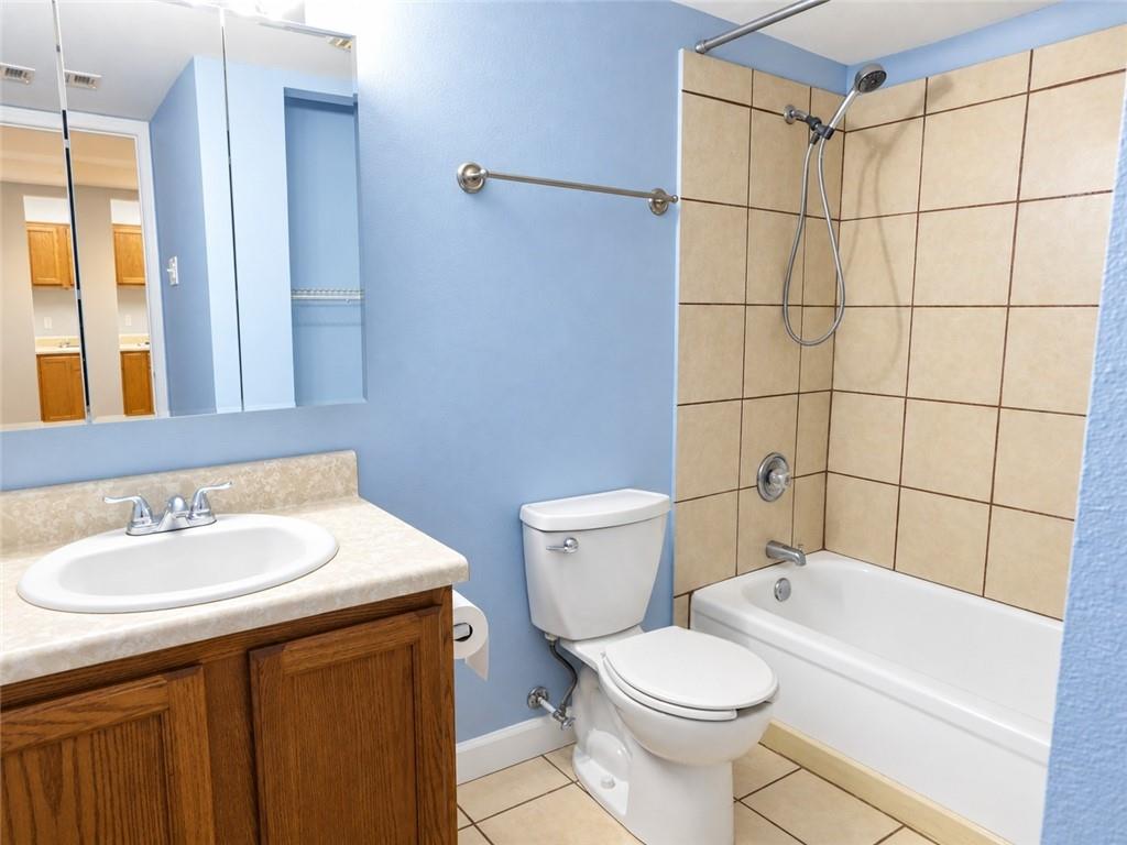 2500 HOUMA Boulevard 308