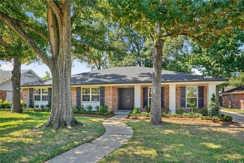 10120 IDLEWOOD Place River Ridge LA 70123