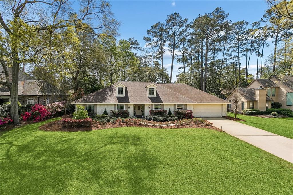 544 BEAU CHENE Drive