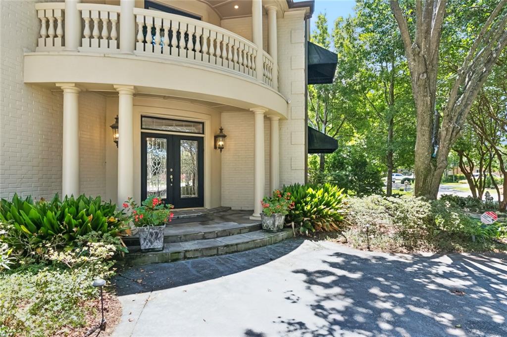 4525 TAFT Park