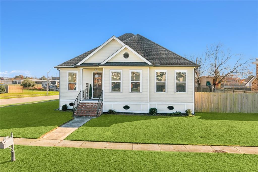 2825 JEAN LAFITTE Parkway