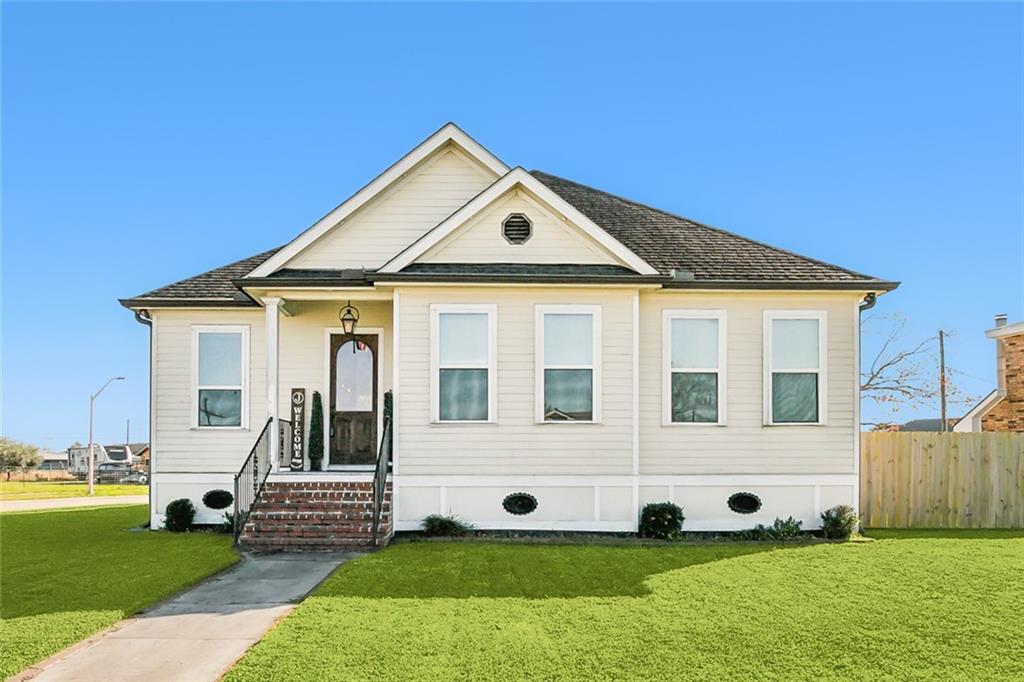 2825 JEAN LAFITTE Parkway