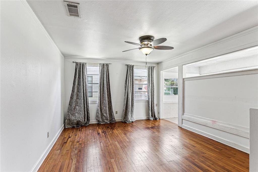 605 JEFFERSON PARK Avenue