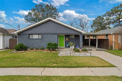 Photo of 532 BEVERLY GARDEN Drive, Metairie, LA 70001 (MLS # 2554772)