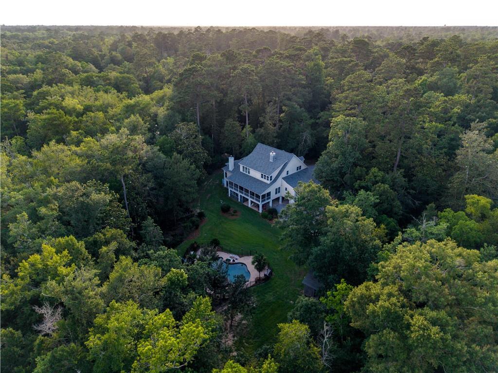 71130 RIVERSIDE Drive