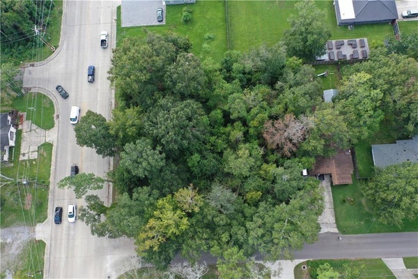 11TH ST, SLIDELL, LA 70458 - Image 20fb75aa2d8f1f603e45ea327d009ff5/240380366