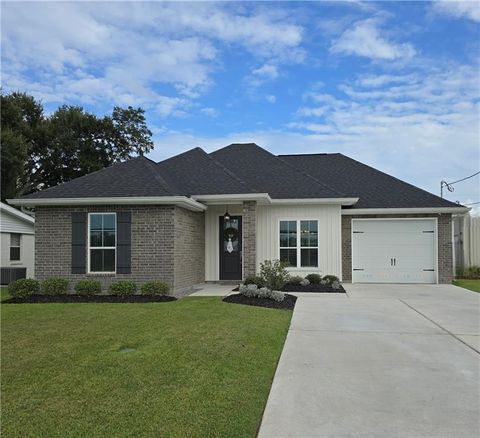 511 LAUVE Lane Luling LA 70070