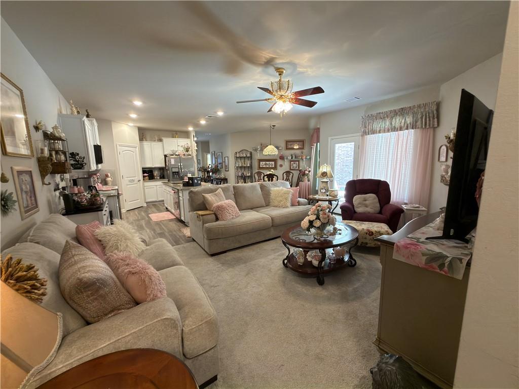 443 E LAKESHORE VILLAGE