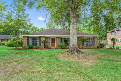 Photo of 311 MARGON Court, Slidell, LA 70458 (MLS # 2554709)