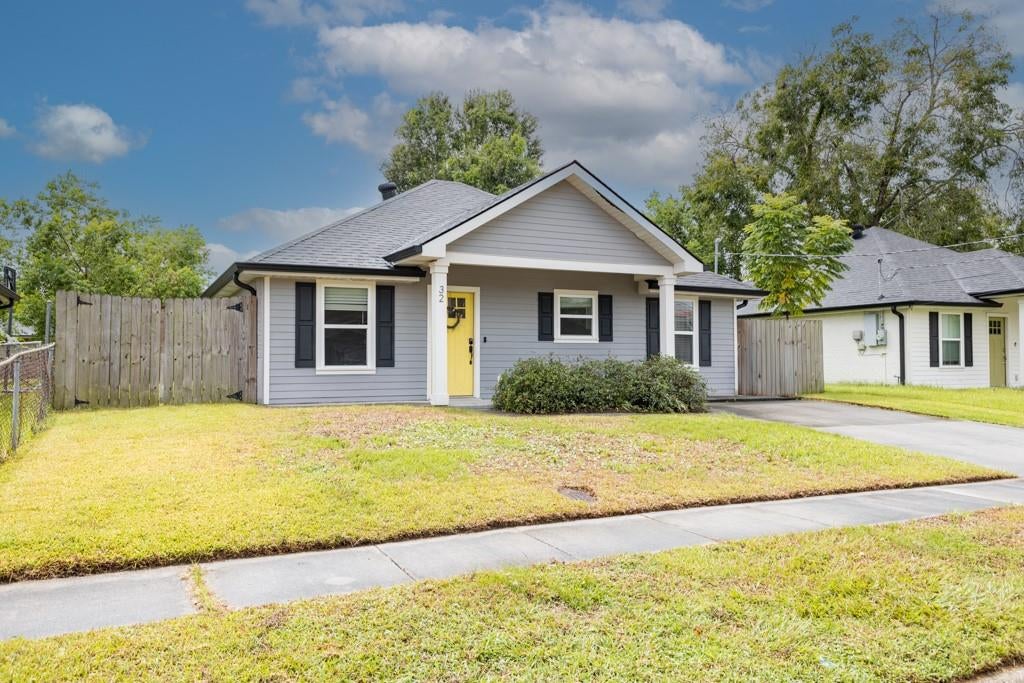 32 EVERGOLD Lane