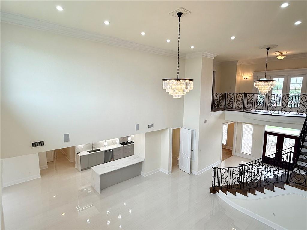 5 ASTERBROOK Court