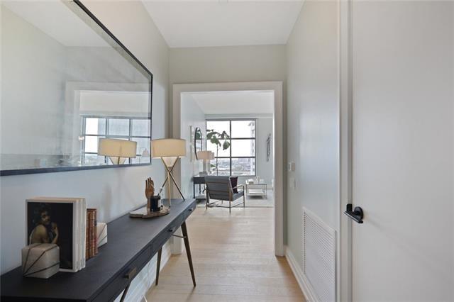 1001 JULIA Street 6A