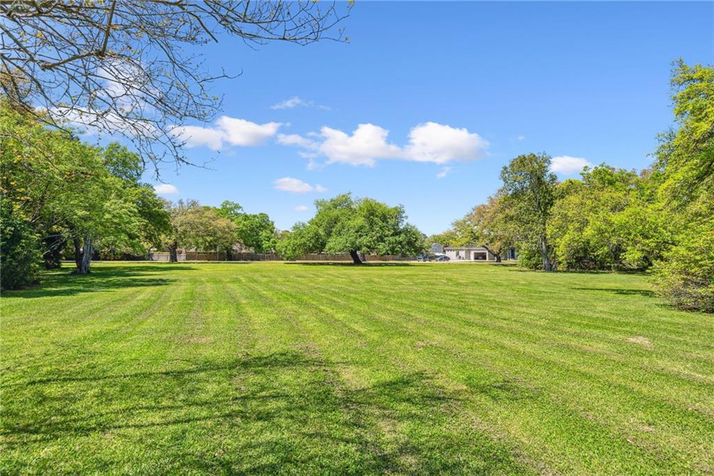 5909 GENERAL MEYER Avenue