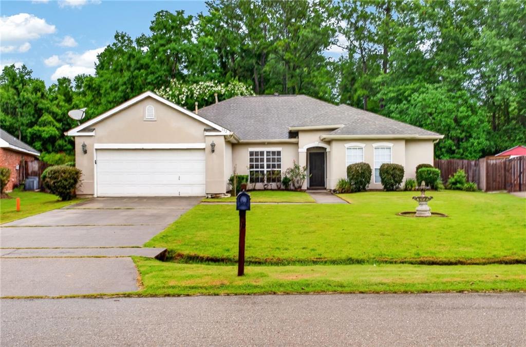 152 E EMERALD CREEK