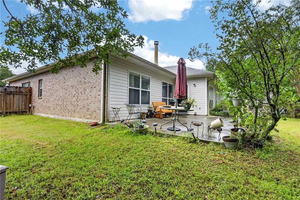152 E EMERALD CREEK