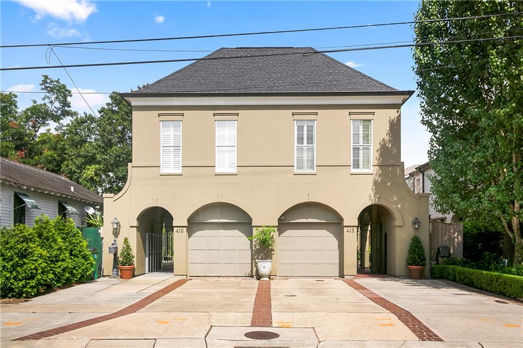 415 FOCIS Street