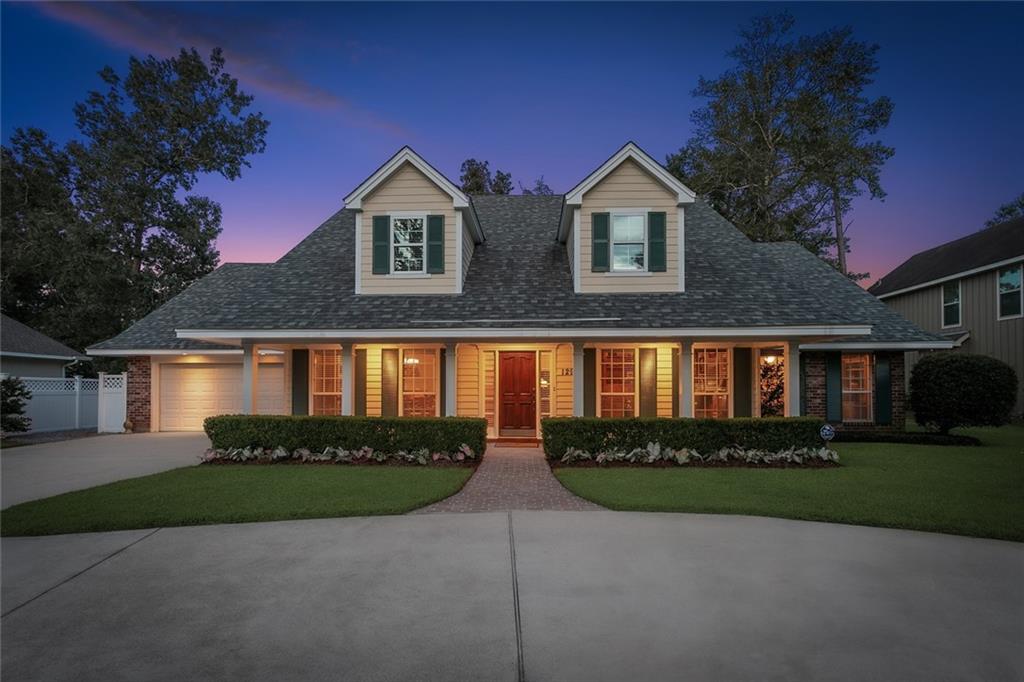 129 E RUELLE Drive