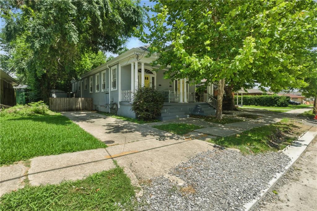 3224 26 CALHOUN Street
