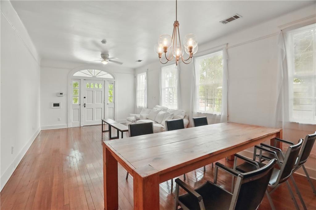 3224 26 CALHOUN Street
