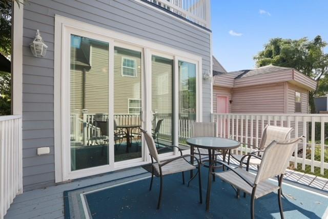 2122 JOSEPHINE Street