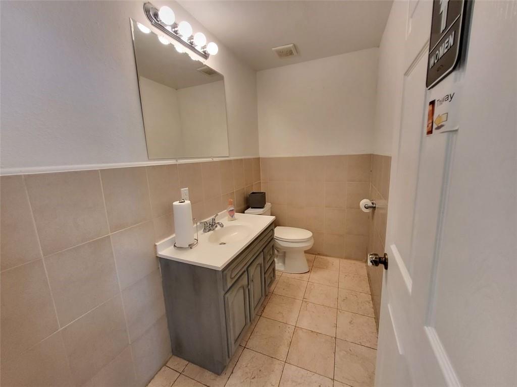 3003 JEAN LAFITTE Parkway