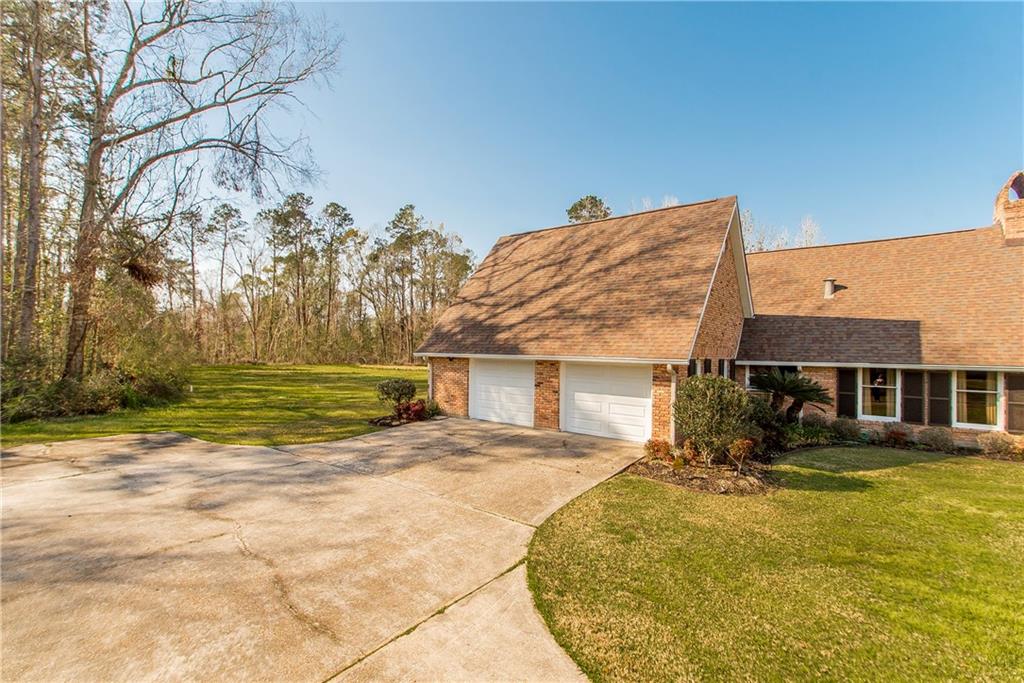 Tickfaw, Louisiana 70466, United States, 3 Bedrooms Bedrooms, ,5 BathroomsBathrooms,Residential,Active,72482