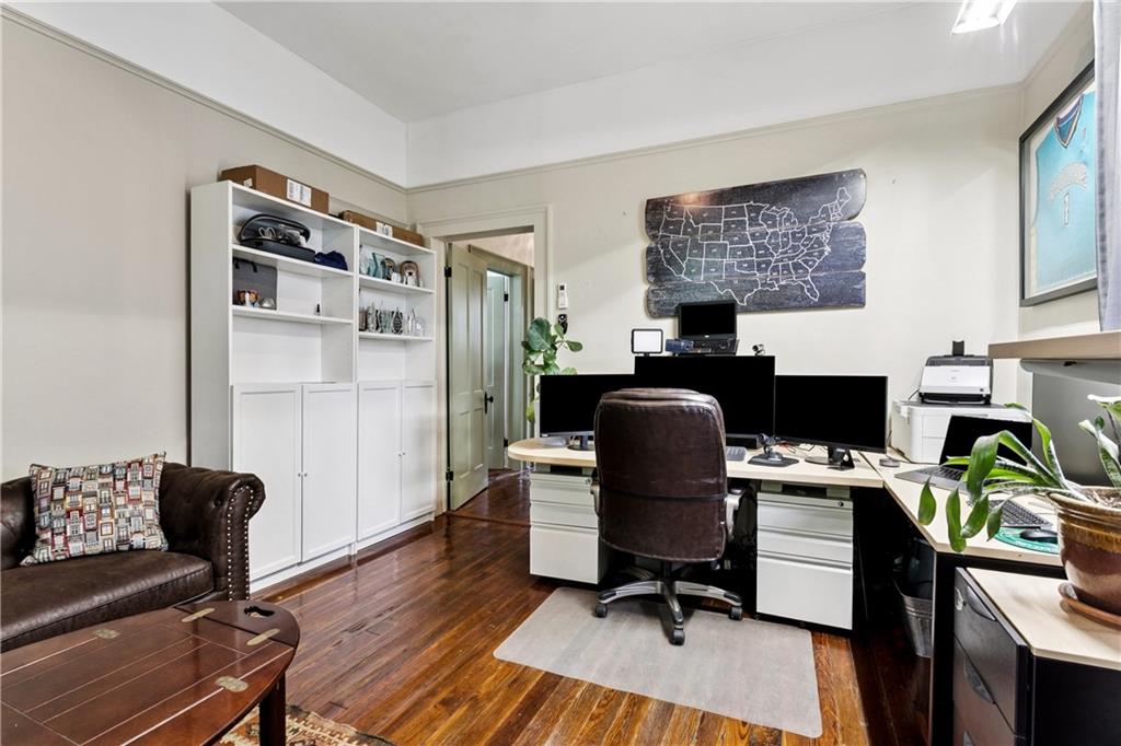 New Orleans, Louisiana 70115, United States, 4 Bedrooms Bedrooms, ,2 BathroomsBathrooms,Residential,Pending,194726