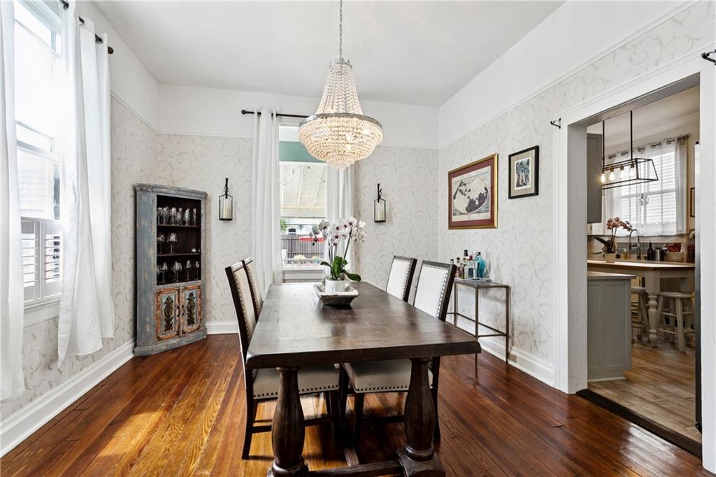 New Orleans, Louisiana 70115, United States, 4 Bedrooms Bedrooms, ,2 BathroomsBathrooms,Residential,Pending,194726