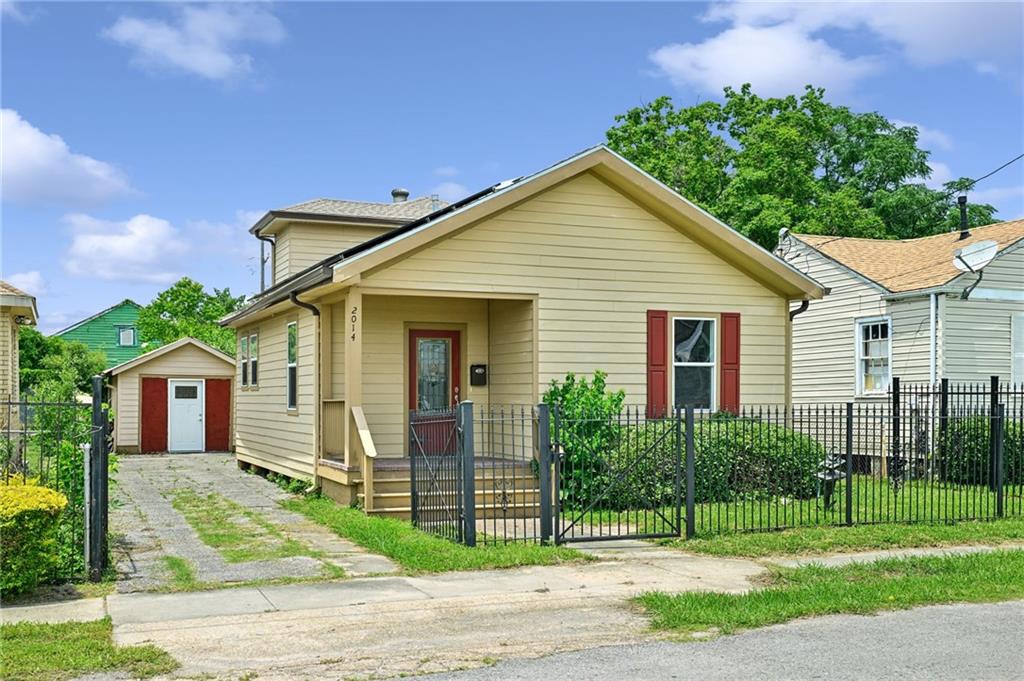 2014 INDEPENDENCE Street