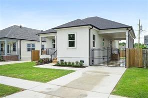 209 BEAVER Drive