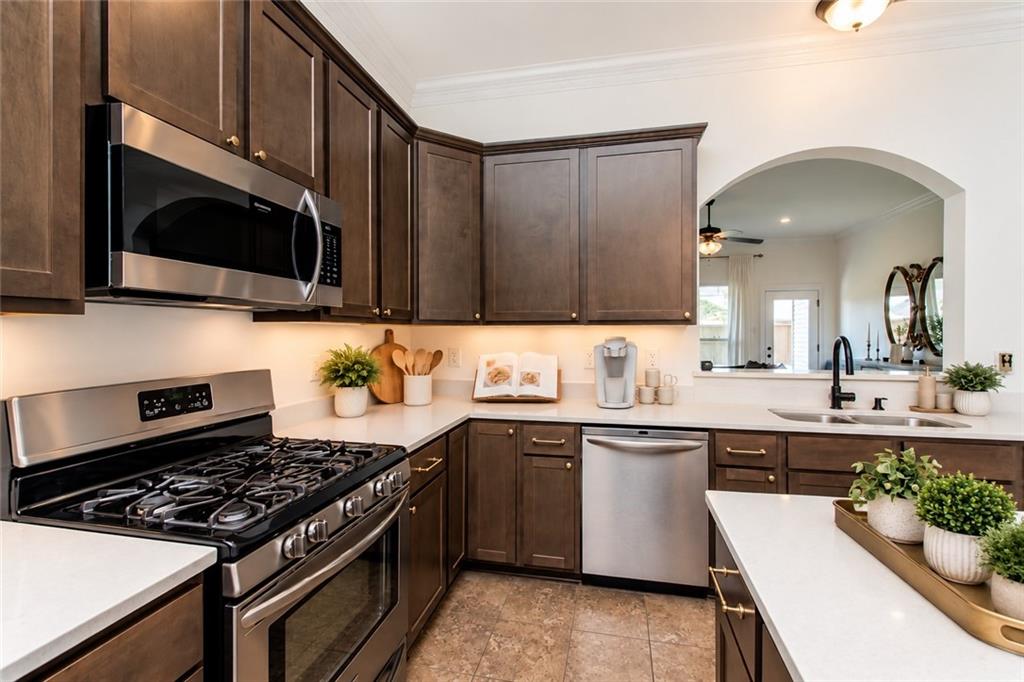 70341 CHAMBLY Court