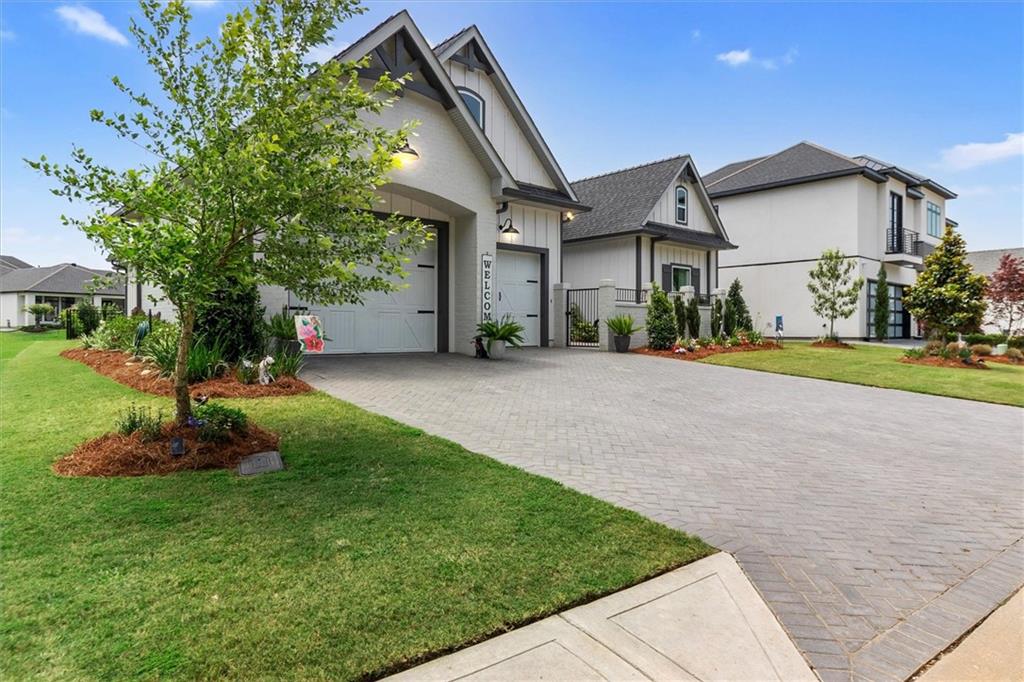 501 N CORNICHE DU LAC