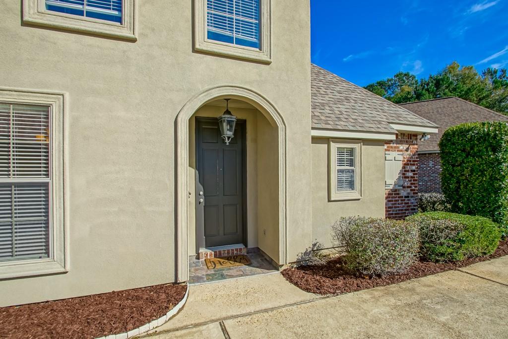 161 WOODTHRUSH Drive